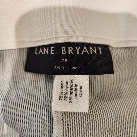 Lane Bryant Black White Striped 4 Season Slim Capri Seersucker Pants Size 26 - Picture 5 of 11